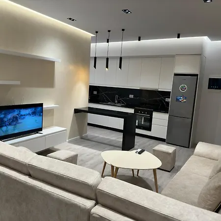 Oal Luxury Apartment Sarande