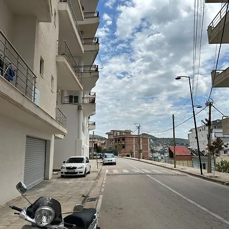 Oal Luxury Apartment Sarande